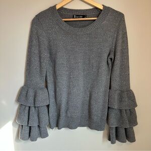 New York & Company Grey Metallic Bell Sleeve Sweater